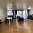 2 спален Кондо в аренду в Supalai Place, Khlong Tan Nuea