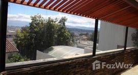 Experience Living In The Mountains Of Quito In This Beautiful Condoで利用可能なユニット