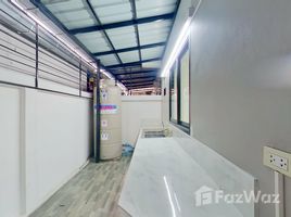 4 спален Таунхаус на продажу в Promt Business Home, Chang Phueak, Mueang Chiang Mai, Чианг Маи