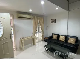 3 Schlafzimmer Reihenhaus zu vermieten im Plus City Park Rama 9-Hua Mark , Hua Mak, Bang Kapi, Bangkok