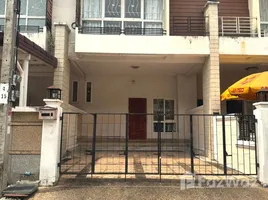 ขายทาวน์เฮ้าส์ 2 ห้องนอน ในโครงการ บ้านภัทรา กรุงเทพกรีฑา, สะพานสูง, สะพานสูง