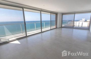**VIDEO** Brand new 3 bedroom beachfront with custom features!! in Manta, 마나비