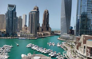 Al Fairooz Tower in Dubai Marina Walk, Dubai