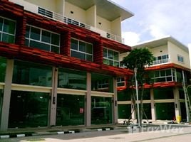2 Habitación Adosado en venta en Green Plus Mall (CBP), Nong Pa Khrang