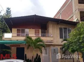 5 Habitación Casa en venta en Colombia, Medellín, Antioquia, Colombia