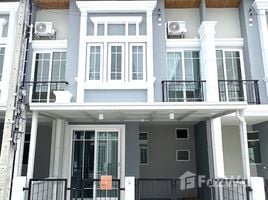 2 Schlafzimmer Reihenhaus zu vermieten im Golden Town Sukhumvit-Bearing BTS Station, Samrong, Phra Pradaeng, Samut Prakan