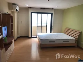 Studio Appartement zu vermieten im Silom Terrace, Si Lom