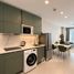 2 спален Кондо в аренду в Sky Walk Residences, Phra Khanong Nuea