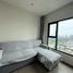 2 спален Кондо в аренду в The Base Phetchaburi-Thonglor, Bang Kapi, Хуаи Кхщанг