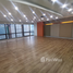 210 平米 Office for rent at Sun Towers, Chomphon