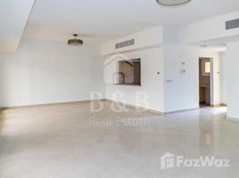 4 спален Дом на продажу в Bayti Townhouses, Al Hamra Village