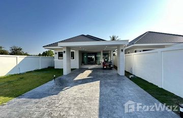 Modern Home Hua Hin in หินเหล็กไฟ, หัวหิน
