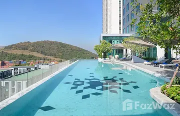 Holiday Inn and Suites Siracha Leamchabang in ทุ่งสุขลา, 芭提雅