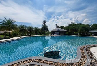 Фото 2 of the สระว่ายน้ำ at Elder blossom Hua Hin
