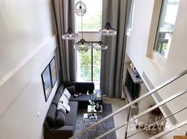 2 спален Квартира в аренду в Downtown 49, Khlong Tan Nuea