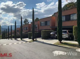 3 Bedroom House for sale in Bosque Plaza Centro Comercial, Medellin, Medellin