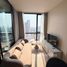 1 спален Квартира в аренду в The Issara Sathorn, Thung Mahamek