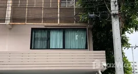 Verfügbare Objekte im Haus Niche Chaengwattana - Samakkee