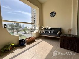 3 غرفة نوم شقة للبيع في Al Hamri, Shoreline Apartments