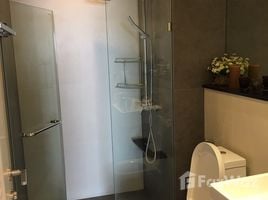 1 спален Кондо в аренду в Urbano Absolute Sathon-Taksin, Khlong Ton Sai