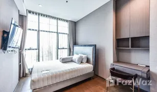 2 Bedrooms Condo for sale in Si Lom, Bangkok The Diplomat Sathorn