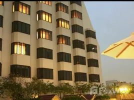 ขายอพาร์ทเม้นท์ 2 ห้องนอน ในโครงการ ออมนิ ทาวเวอร์ สุขุมวิท นานา, คลองเตย, คลองเตย, กรุงเทพมหานคร, ไทย