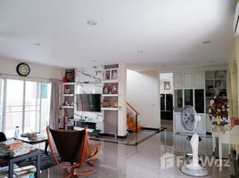 3 Bedroom House for sale at Bangkok Boulevard Rama 9 Srinakarin, Saphan Sung