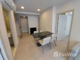 2 chambre Condominium à louer à , Phra Khanong