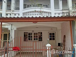 2 Bedroom Townhouse for sale at Baan Sasikarn 2 , Si Kan, Don Mueang