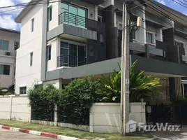 วิลล่า 3 ห้องนอน ให้เช่า ในโครงการ ทาวน์ อเวนิว พระราม 9, หัวหมาก, บางกะปิ, กรุงเทพมหานคร, ไทย