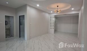 3 Bedrooms House for sale in Ratsada, Phuket 