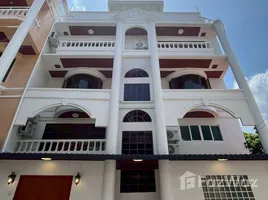 6 Bedroom Townhouse for rent in Khlong Tan Nuea, Bangkok, Khlong Tan Nuea, Watthana, Bangkok, Thailand