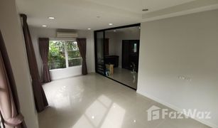 Дом, 3 спальни на продажу в Samrong Nuea, Самутпракан The Centro Sukhumvit 113