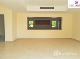 3 спален Дом на продажу в The Townhouses at Al Hamra Village, Al Hamra Village