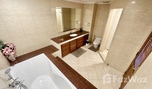 Кондо, 1 спальня на продажу в Nong Prue, Паттая View Talay Residence 4