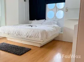 คอนโด 1 ห้องนอน ให้เช่า ในโครงการ วิทยุ คอมเพล็กซ์, มักกะสัน