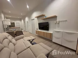 บ้านเดี่ยว 2 ห้องนอน ให้เช่า ในโครงการ วิสทาวน์ พัทยา-เขาตาโล, เมืองพัทยา