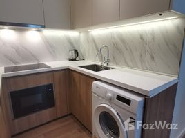 2 спален Кондо в аренду в Muniq Sukhumvit 23, Khlong Toei Nuea