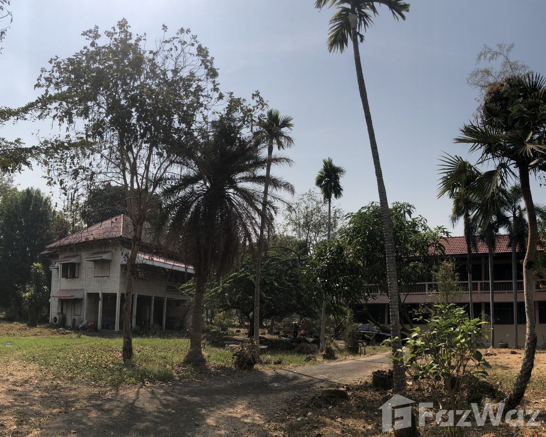 8 спален Дом в аренду в Tha Chang, Nakhon Nayok за 182,000 ₽ в месяц |  U1639592