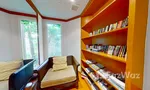 Library / Reading Room at ดิ อินฟินิตี้