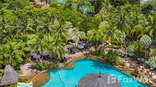 Photo 1 of the Piscine commune at Movenpick Resort