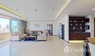 3 Bedrooms Condo for sale in Khlong Tan Nuea, Bangkok Piyathip Place