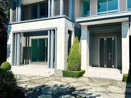 วิลล่า 4 ห้องนอน ให้เช่า ในโครงการ เพอร์เฟค มาสเตอร์พีซ พระราม 9, ประเวศ, ประเวศ