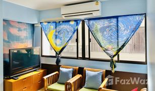 1 Schlafzimmer Wohnung zu verkaufen in Khlong Tan Nuea, Bangkok Yada Residential