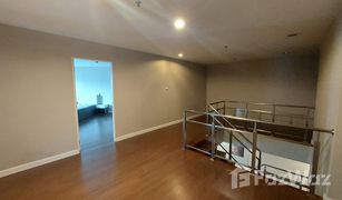 5 Bedrooms Condo for sale in Huai Khwang, Bangkok Belle Grand Rama 9