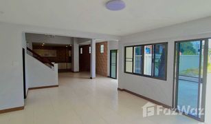 4 Bedrooms Townhouse for sale in Bang Phongphang, Bangkok 