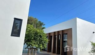 3 Bedrooms Villa for sale in Thep Krasattri, Phuket 