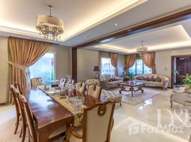 4 Bedroom Villa for sale at The Meadows, Deema, The Lakes