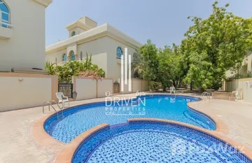 Umm Suqeim 1 Villas in Umm Suqeim 1, Dubai