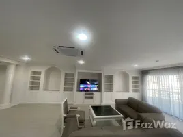 อพาร์ทเม้นท์ 3 ห้องนอน ให้เช่า ในโครงการ จี.พี. แกรนด์ ทาวเวอร์, คลองเตยเหนือ